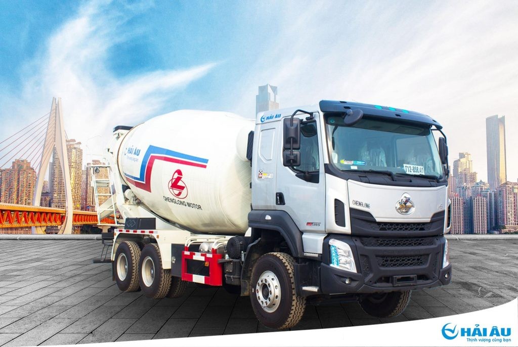 XE TRỘN BÊ TÔNG CHENGLONG 385HP 14 M3