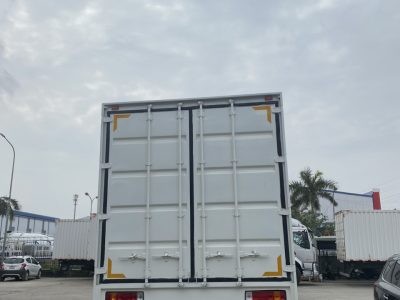 z4129594398212_065438bd4caf0387968e28cb0be3a00c-400x300